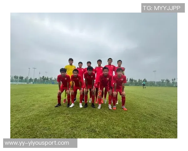 2025赛季中超联赛16队观众人数差异分析揭示上座率悬殊情况